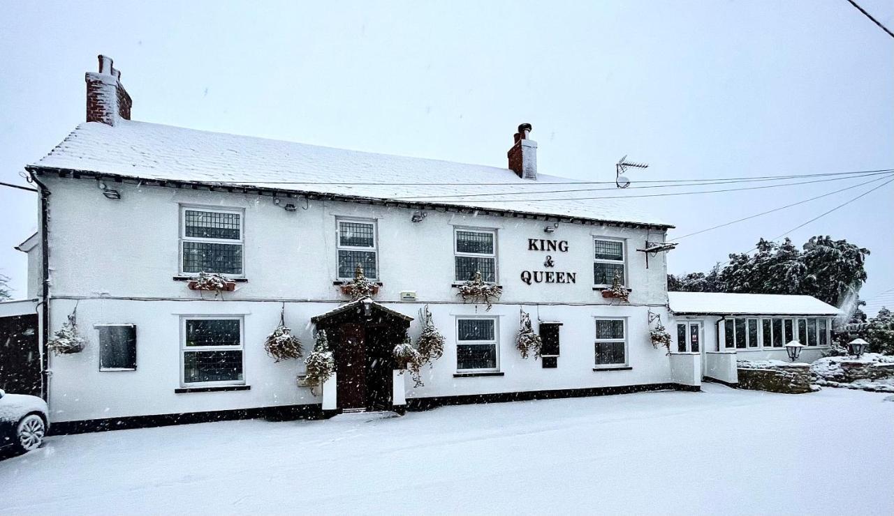 The King & Queen Bed & Breakfast Longcot Exterior photo